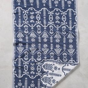 ANTHROPOLOGIE Hanna Hand Towel Blue & White NWT